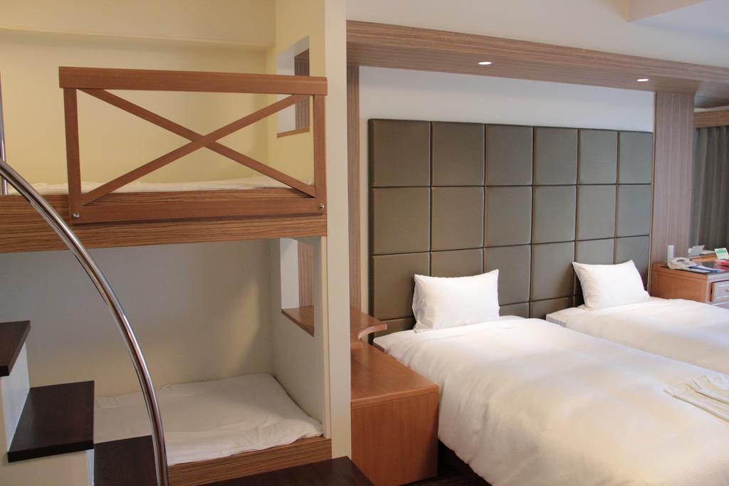 Okinawa Kariyushi Beach Resort Ocean Spa Onna Exterior foto
